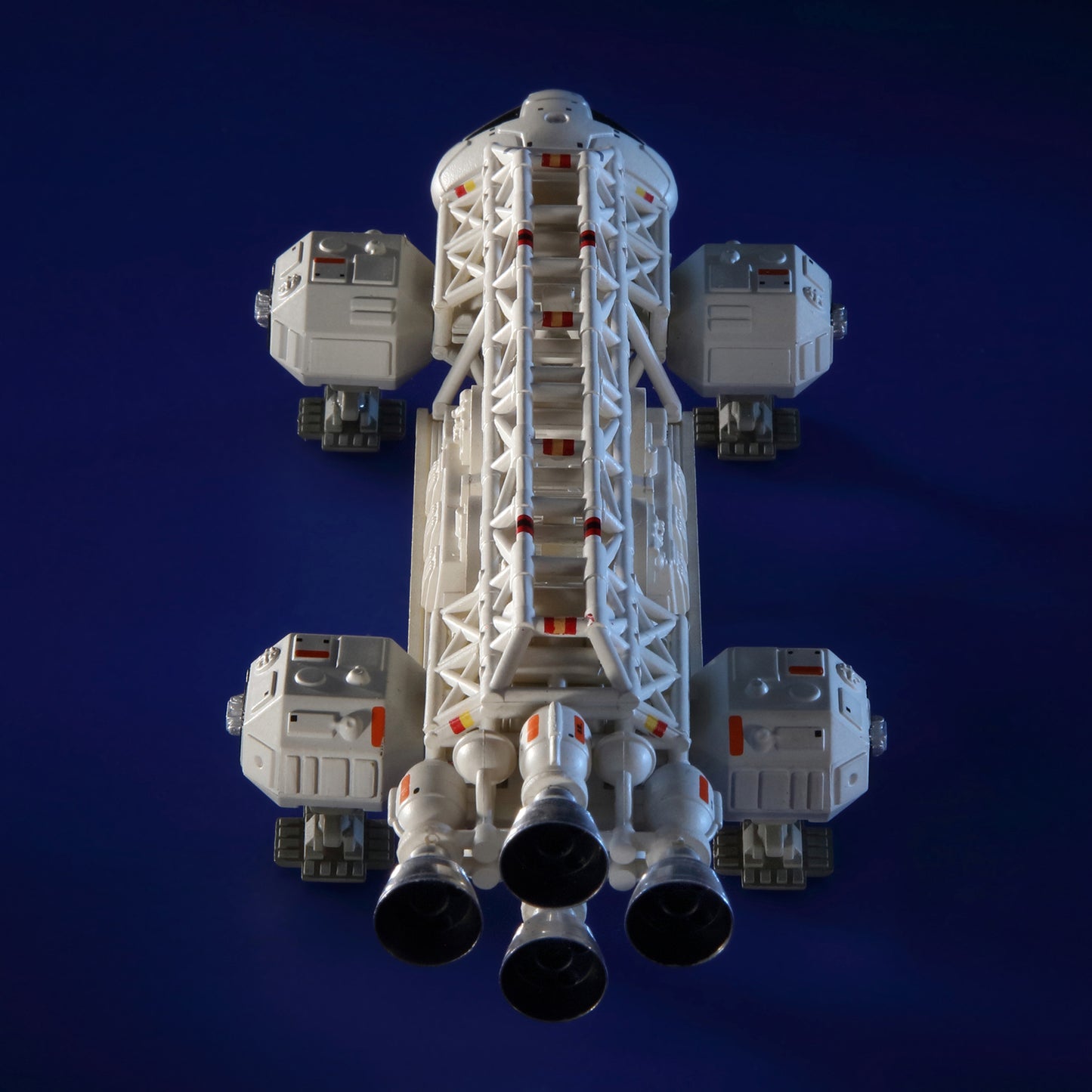 Space 1999 5.5 Inch Eagle Freighter
