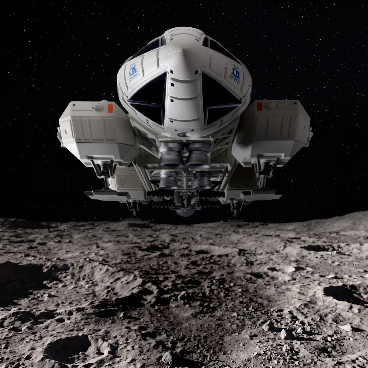 Space: 1999 Eagle Transporter 12" Die-Cast Model (30 cm)