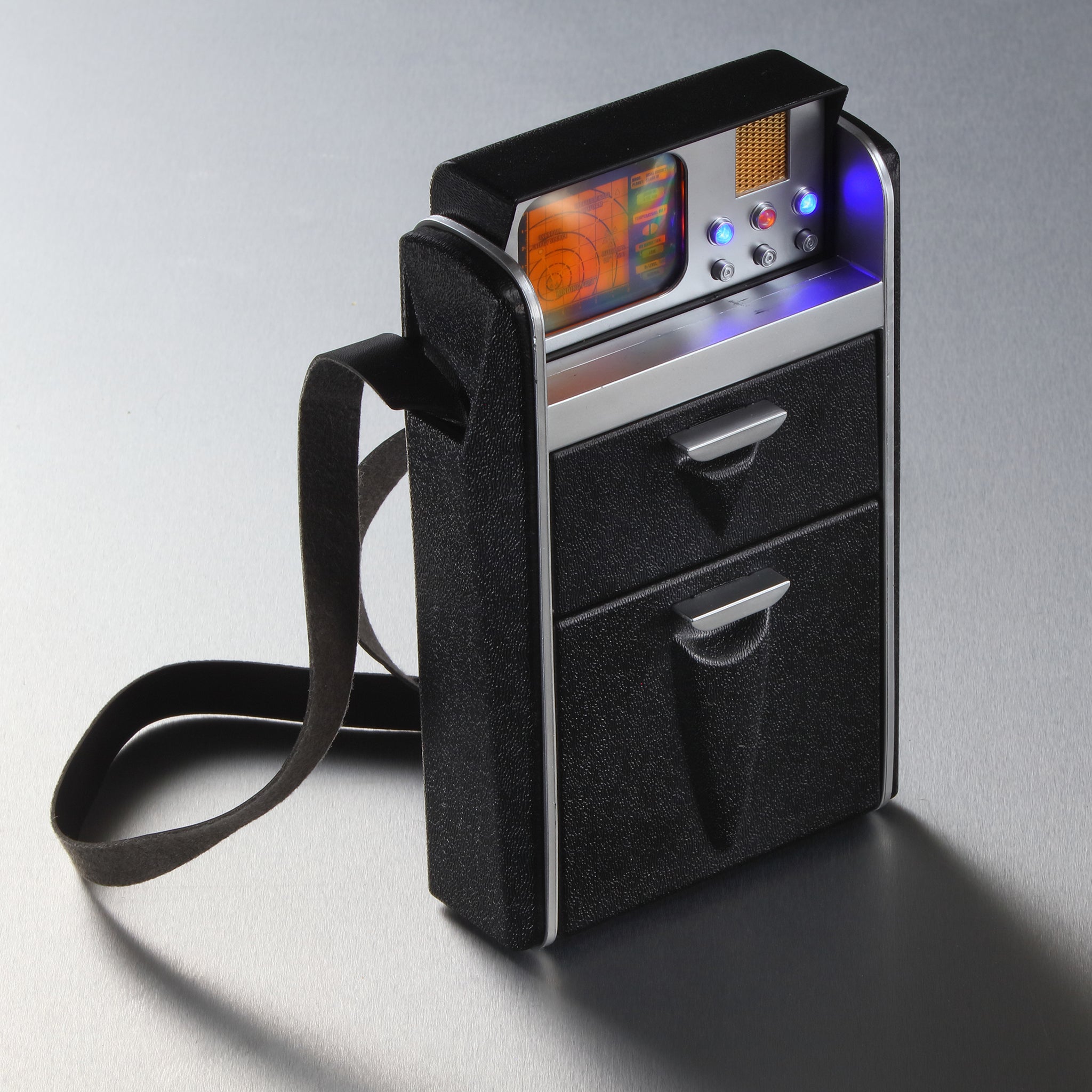 Star Trek Tricorder (2266-69)– Master Replicas